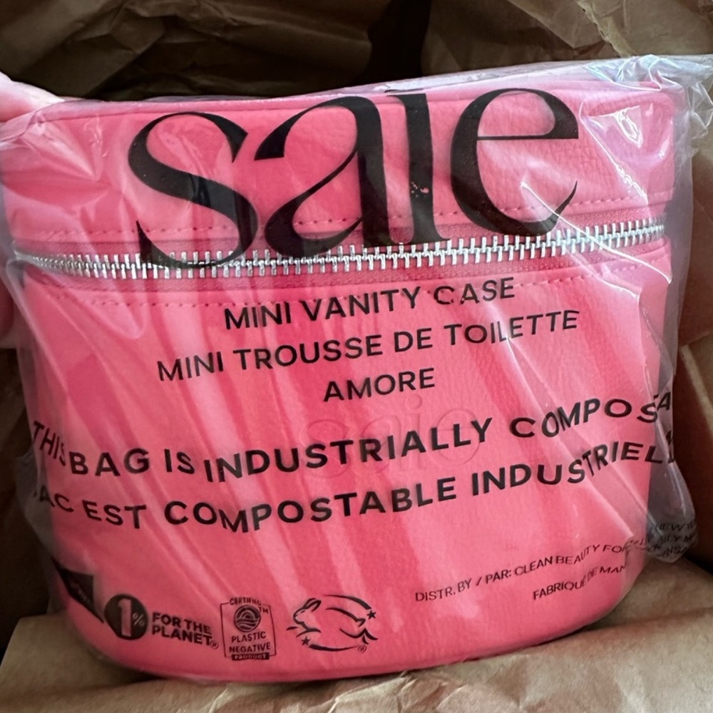 Saie Mini Vanity Case Fushia